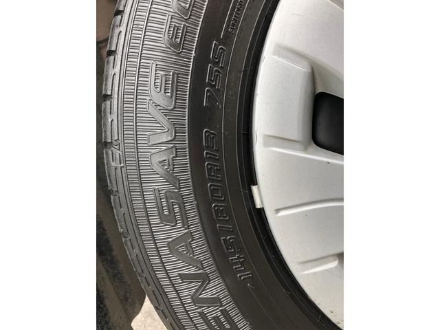 ECO-L -福岡県仕入- 4WD アイドリングストップ シートヒーター 純正CDオーディオ キーレス UVカットガラス ABS(52枚目)