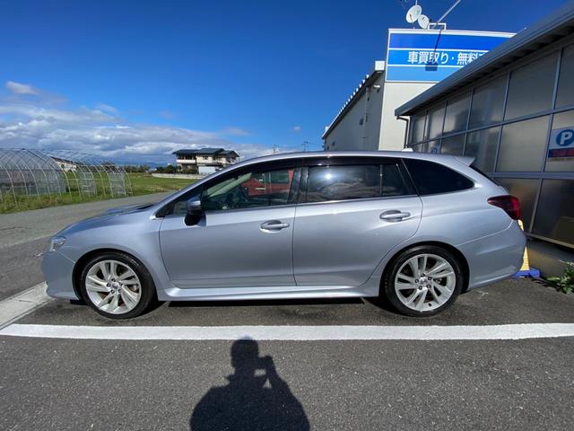 1.6GTアイサイト Sスタイル 4WD 禁煙車 純正SDナビ CD・DVD再生 Bluetooth接続 フルセグ バックカメラ 衝突軽減 レーンアシスト パワーシート LEDヘッドライト デイライト アイドリングストップ 横滑り防止(17枚目)