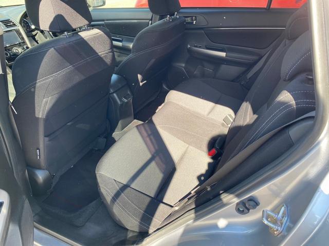 1.6GTアイサイト Sスタイル 4WD 禁煙車 純正SDナビ CD・DVD再生 Bluetooth接続 フルセグ バックカメラ 衝突軽減 レーンアシスト パワーシート LEDヘッドライト デイライト アイドリングストップ 横滑り防止(68枚目)