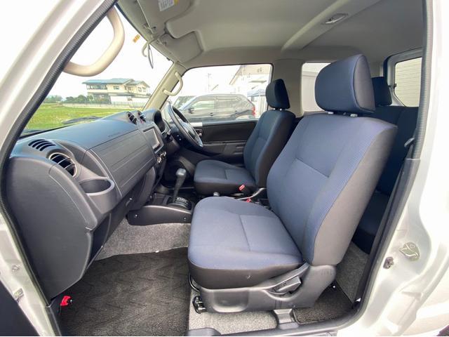 RX 4WD -福岡県仕入- ターボ 純正メモリーナビ CD 1セグTV 純正15インチアルミホイール パートタイム4WD フォグランプ 背面タイヤ スペアキー有 ヘットライトレベライザー(13枚目)