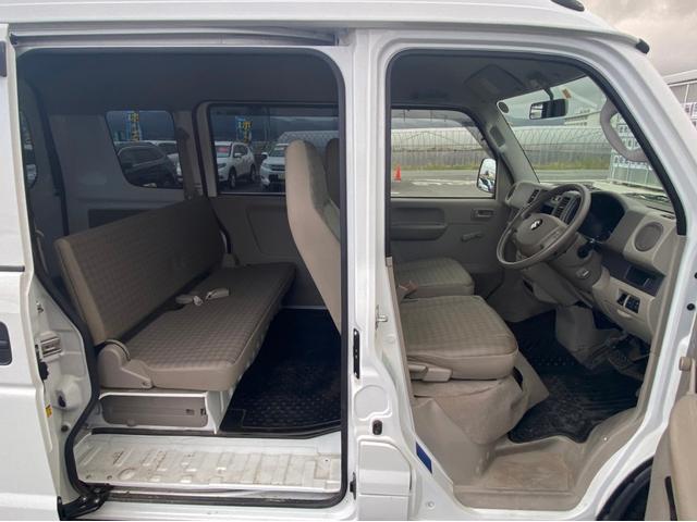 PA パートタイム4WD ハイルーフ 禁煙車 ラジオ 両側スライドドア 荷室フルフラット ドアバイザー エアコン エアバッグ 取扱説明書有り(16枚目)