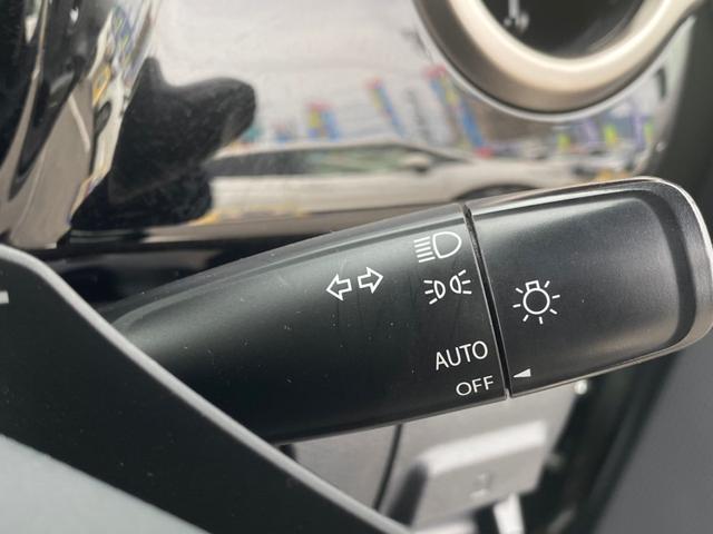 JスタイルIIターボ 【4WD】【禁煙車】【衝突軽減&車線逸脱警告】【8型ナビ】フルセグTV&音楽録音&ブルートゥース&DVD再生 ETC プッシュスタート ハーフレザーシート&【シートヒーター】 パドルシフト 横滑り防止(13枚目)