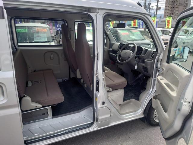 PC 【パートタイム4WD】【静岡県仕入】【禁煙車】【夏&冬タイヤあり】キーレス 【運転席&助手席パワーウィンドウ】ハイルーフ 純正ドアバイザー 純正ラバーマット エアコン ヘッドライトレベライザー ABS(26枚目)
