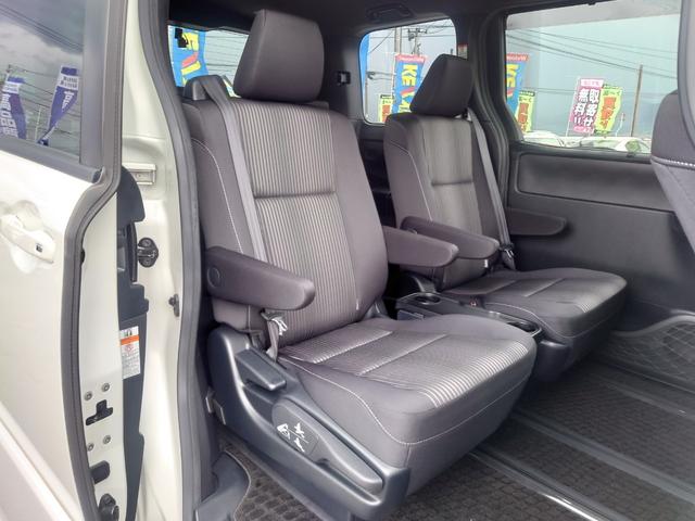 Si 【禁煙車】7人【後期型】【9型SDナビ&12.1型フリップダウンモニター】【両側電動スライドドア】【フルセグTV&ブルートゥース&HDMI接続】【前後ドラレコ】【衝突軽減&車線逸脱】オートLEDライト(31枚目)