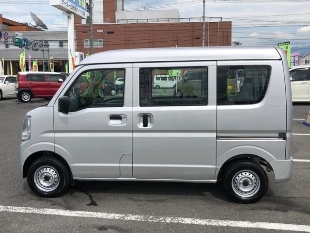 PA 【4WD】【ハイルーフ】【当社デモカー】【禁煙車】【ラバーフロアマット】ABS搭載車 CDプレイヤー シガーソケット ヘッドライトレベライザー 取説&保証書 オーバーヘッドコンソール 集中ドアロック(23枚目)
