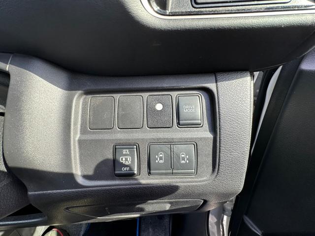 e-パワー ハイウェイスターV【ワンオーナー禁煙車】 【撥水カプロンシート】【プロパイロット&衝突軽減】【全方位モニター&9型ナビ&フリップダウンモニター】【フルセグTV&ブルーレイ&ブルートゥース】【ハンズフリー両側電動スライド】スマートルームミラー(19枚目)