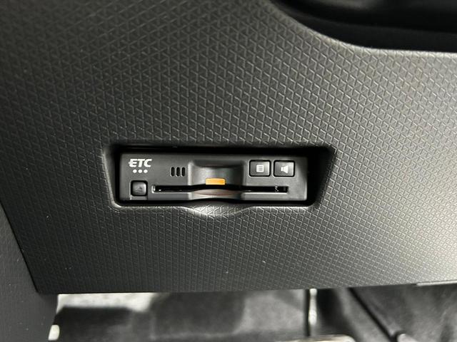 カスタムRS【4WDターボ】【届け出済み未使用車】【後期型】 【両側電動スライドドア】【アラウンドビューカメラ接続可&新品ナビ取付】【ハーフレザーシート&シートヒーター】【衝突軽減&車線逸脱警告&追従クルコン】【LEDオートライト&フォグ】スマートキー ETC(18枚目)