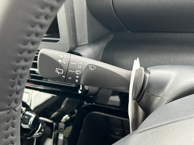 カスタムRS【4WDターボ】【届け出済み未使用車】【後期型】 【両側電動スライドドア】【アラウンドビューカメラ接続可&新品ナビ取付】【ハーフレザーシート&シートヒーター】【衝突軽減&車線逸脱警告&追従クルコン】【LEDオートライト&フォグ】スマートキー ETC(38枚目)