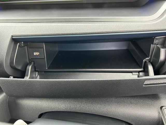 カスタムRS【4WDターボ】【届け出済み未使用車】【後期型】 【両側電動スライドドア】【アラウンドビューカメラ接続可&新品ナビ取付】【ハーフレザーシート&シートヒーター】【衝突軽減&車線逸脱警告&追従クルコン】【LEDオートライト&フォグ】スマートキー ETC(41枚目)