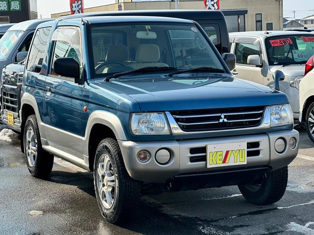 XR 【切替4WD】【当社買取直販禁煙車】【ドライブレコーダー】【背面タイヤ】キーレスエントリー アルミホイール CDオーディオ UVカットガラス プライバシーガラス 衝突安全ボディー 電動格納ミラー(17枚目)