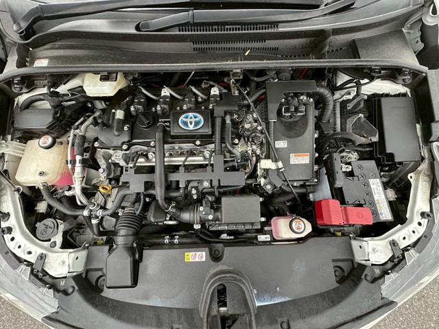 カローラツーリング ハイブリッド　ダブルバイビー　【４ＷＤ】【寒冷地仕様】　【純正エンスタ】【ディスプレイオーディオ＆Ｂｌｕｅｔｏｏｔｈ＆バックカメラ】【ハーフレザーシート＆シート／ステアヒーター】【追従クルコン＆コーナーセンサー】【ＬＥＤヘッドライト＆フォグライト】（34枚目）