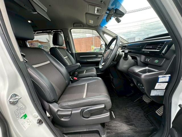 ステップワゴンスパーダ スパーダ・クールスピリット　ホンダセンシング【４ＷＤ】　【両側電動スライドドア＆フリップダウンモニター】【純正９インチフルセグナビ＆全方位カメラ＆Ｂｌｕｅｔｏｏｔｈ＆ＣＤ／ＤＶＤ再生】【ドラレコ＆ＥＴＣ】【ＬＥＤヘッドライト＆フォグライト】【純正エンスタ】（41枚目）