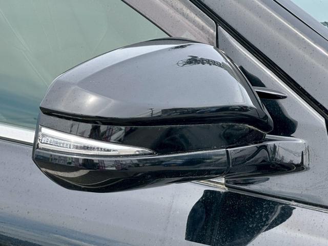 ハリアー プレミアム【サンルーフ】【パワーバックドア】　【純正９インチフルセグナビ＆バックカメラ＆Ｂｌｕｅｔｏｏｔｈ＆ＣＤ／ＤＶＤ再生】【追従クルコン＆コーナーセンサー】【電動ハーフレザーシート】【ＬＥＤヘッドライト＆フォグライト】【純正ドラレコ＆ＥＴＣ】（35枚目）
