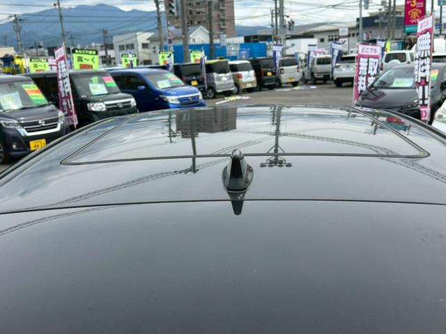 ハリアー プレミアム【サンルーフ】【パワーバックドア】　【純正９インチフルセグナビ＆バックカメラ＆Ｂｌｕｅｔｏｏｔｈ＆ＣＤ／ＤＶＤ再生】【追従クルコン＆コーナーセンサー】【電動ハーフレザーシート】【ＬＥＤヘッドライト＆フォグライト】【純正ドラレコ＆ＥＴＣ】（50枚目）