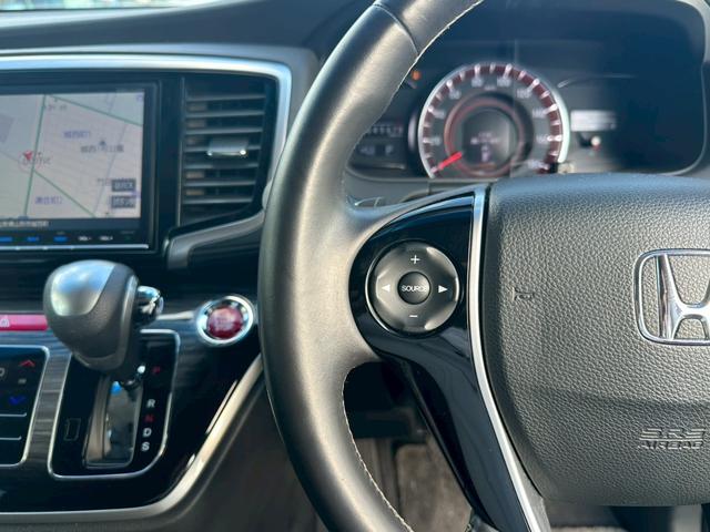 オデッセイ アブソルート・ＥＸホンダセンシング【フリップダウンモニター】　【両側電動スライドドア＆純正エアロ】【純正８インチフルセグナビ＆バックカメラ＆Ｂｌｕｅｔｏｏｔｈ＆ＣＤ／ＤＶＤ再生】【ＬＥＤヘッドライト＆フォグライト】【電動シート＆ハーフレザーシート】【ドラレコ】（29枚目）
