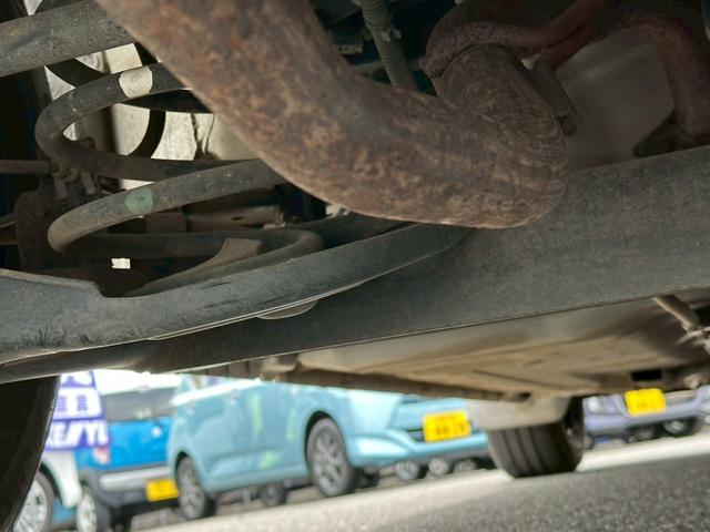 キューブ １５Ｘ　ＦＯＵＲ　【４ＷＤ】【熊本県仕入】【純正７インチナビ＆フルセグＴＶ＆ＣＤ再生＆ＡＵＸ接続】【ドライブレコーダー】【フォグランプ】【スマートキー＆プッシュスタート】【ヘッドライトレベライザー】【電格ミラー】（6枚目）