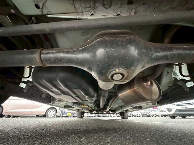 ムーヴキャンバス Ｘリミテッド　ＳＡＩＩＩ【４ＷＤ禁煙車】　【衝突軽減＆車線逸脱】【コーナーセンサー】【純正オーディオ／ＣＤ再生／ＡＵＸ接続】【両側電動スライドドア】【オートライト】【電動格納ミラー】【プッシュスタート＆スマートキー】【ＥＴＣ】（6枚目）