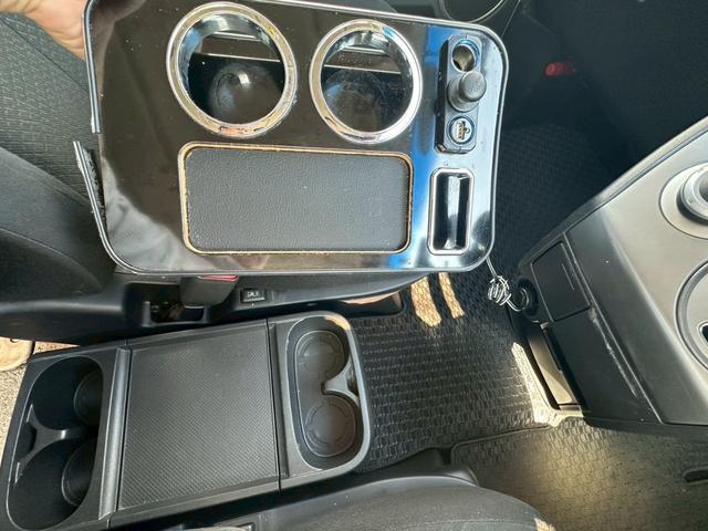 デリカＤ：５ Ｄ　プレミアム【ディーゼル４ＷＤ】　【ロックフォードサウンド】【ＭＫＷ１６インチＡＷ】【デルタフォース１６インチＡＷ】【ＴＧＳマッドフラップ】【純正ＳＤナビ＆ＴＶキット】【サイド・バックカメラ】【クルーズコントロール】【１００Ｖ電源】（26枚目）