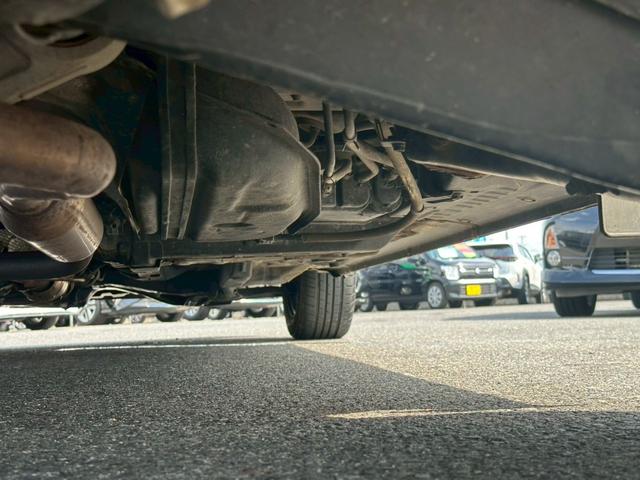 シエンタ Ｇ　【４ＷＤ】【両側電動スライドドア】　【パナソニックＳＤナビ＆フルセグ＆バックカメラ＆Ｂｌｕｅｔｏｏｔｈオーディオ＆ＣＤ／ＤＶＤ再生】【ＬＥＤヘッドライト＆フォグランプ】【シートヒーター＆シートヒーター】【衝突軽減システム＆車線逸脱警告】（6枚目）