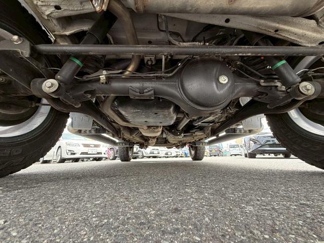 ジムニーシエラ 　【Ｆ／Ｒ／サイドバンパーガード】【純正８型ナビ＆バックカメラ】【スズキセーフティ】【背面タイヤ】【クルーズコントロール】【ホワイトレター】【シートヒーター】【ヘッドライトウォッシャー】（6枚目）