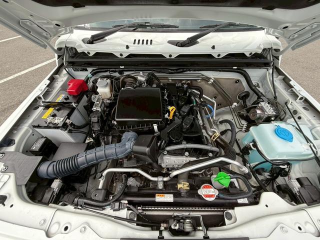 ジムニーシエラ 　【Ｆ／Ｒ／サイドバンパーガード】【純正８型ナビ＆バックカメラ】【スズキセーフティ】【背面タイヤ】【クルーズコントロール】【ホワイトレター】【シートヒーター】【ヘッドライトウォッシャー】（36枚目）