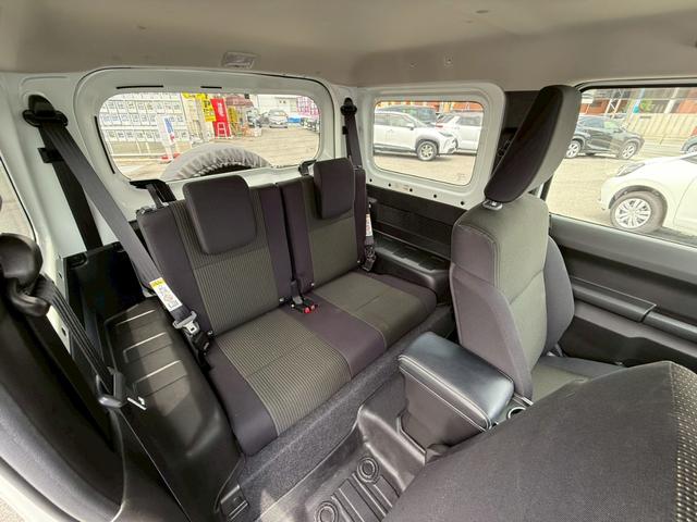 ジムニーシエラ 　【Ｆ／Ｒ／サイドバンパーガード】【純正８型ナビ＆バックカメラ】【スズキセーフティ】【背面タイヤ】【クルーズコントロール】【ホワイトレター】【シートヒーター】【ヘッドライトウォッシャー】（45枚目）