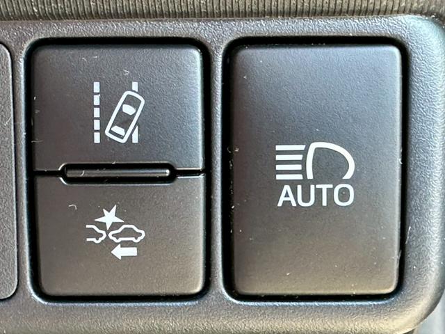 アクア クロスオーバー【法人ワンオーナー禁煙車】　【トヨタセーフティセンサー】【社外エンジンスターター】【純正ナビ＆フルセグ】【Ｂｌｕｅｔｏｏｔｈ接続＆バックカメラ】【２０２２年製夏冬タイヤ有】【ハーフレザーシート】【ビルトインＥＴＣ】（23枚目）
