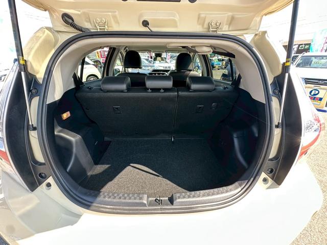 アクア クロスオーバー【法人ワンオーナー禁煙車】　【トヨタセーフティセンサー】【社外エンジンスターター】【純正ナビ＆フルセグ】【Ｂｌｕｅｔｏｏｔｈ接続＆バックカメラ】【２０２２年製夏冬タイヤ有】【ハーフレザーシート】【ビルトインＥＴＣ】（49枚目）
