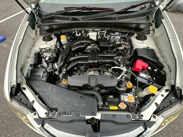 エクシーガクロスオーバー７ Ｘ－ブレイク【４ＷＤ】【京都仕入れ】【ワンオーナー】　【パナソニックＳＤナビ＆フルセグ＆バックカメラ＆Ｂｌｕｅｔｏｏｔｈ＆ＣＤ／ＤＶＤ再生】【追従クルコン＆衝突軽減システム】【ハーフレザー電動シート＆シートヒーター】【ドラレコ＆ＥＴＣ】【ＨＩＤライト】（31枚目）