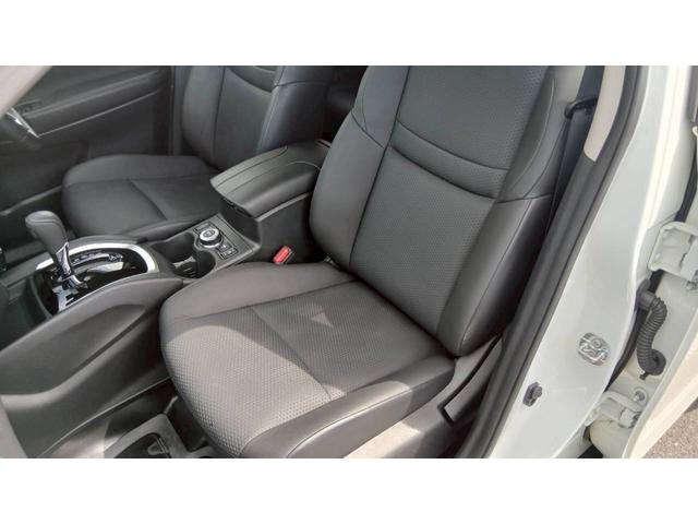 エクストレイル ２０Ｘ【４ＷＤ】【愛知県仕入】【純正９インチナビ】【禁煙車】　【７人乗り】【全方位カメラ】パワーバックドア／フリップダウンモニター／フルセグＴＶ＆Ｂｌｕｅｔｏｏｔｈオーディオ＆ＣＤ／ＤＶＤ可／シートヒータープラスリア有り／ＬＥＤヘッドライト／コーナーセンサー／（39枚目）