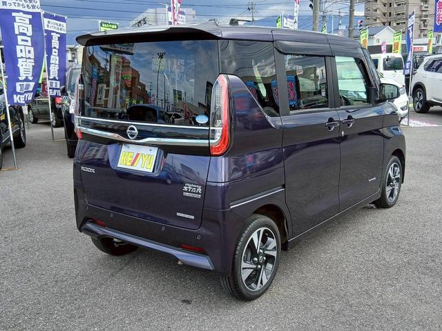 ルークス ハイウェイスター　Ｇターボプロパイロットエディション　４ＷＤ　純正９インチフルセグナビ　純正エンスタ　両側電動スライドドア　アラウンドビューモニター　Ｂｌｕｅｔｏｏｔｈオーディオ　ＣＤ／ＤＶＤ再生　純正ドラレコ　ＬＥＤヘッドライト　追従クルコン　コーナーセンサー（3枚目）