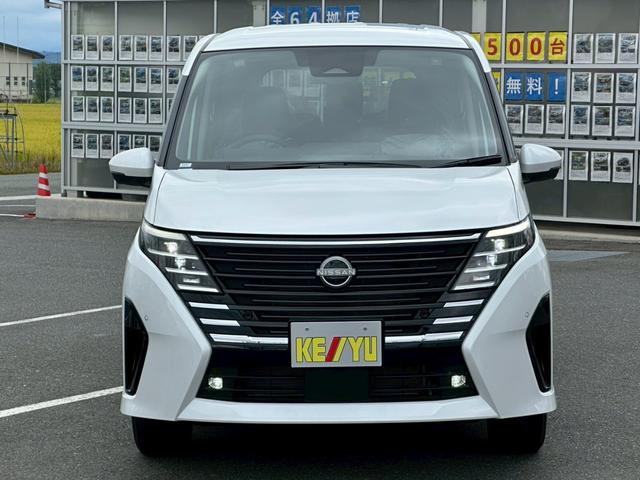 セレナ ハイウェイスターＶ　【４ＷＤ】　登録済未使用車／メーカーオプション１２．３インチナビ＆アラウンドビューモニター＆前後ドライブレコーダー＆フリップダウンモニター／衝突軽減サポート＆レーンアシスト　両側ハンズフリースライドドア（36枚目）