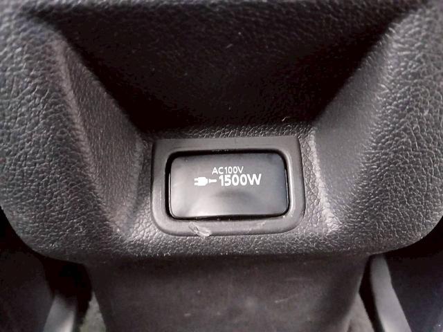 アウトランダーＰＨＥＶ Ｇプレミアムパッケージ【４ＷＤ］　【全方位カメラ】【ＣＡＲＰＬＡＹ対応】　Ｂｌｕｅｔｏｏｔｈオーディオ　バックカメラ　ＵＳＢ接続　ディスプレイオーディオ　ＬＥＤヘッドライト　フォグランプ　追従クルーズコントロール　衝突軽減システム（35枚目）
