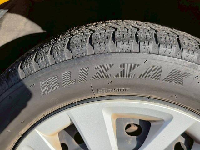 年2回オイル交換時のオイル代無料&24時間ロードサービスのケーユーカードや3年間のオイル交換無制限、定期点検整備代、消耗品の交換がセットになったメンテナンスパックなど、充実のアフターサービスをご提案♪