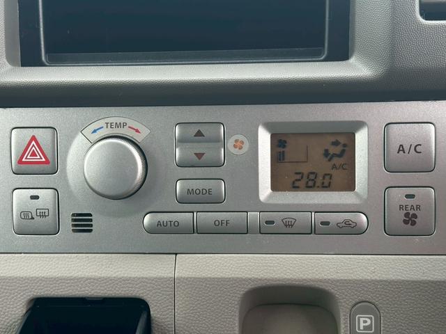 エブリイワゴン ＰＺターボスペシャル　４ＷＤ　両側電動スライドドア　オートステップ　シートヒーター　サイドミラーヒーター　オートエアコン　ＨＩＤヘッドライト　フォグランプ　ミラーウィンカー　電格ミラー　取説　保証書　禁煙車（9枚目）