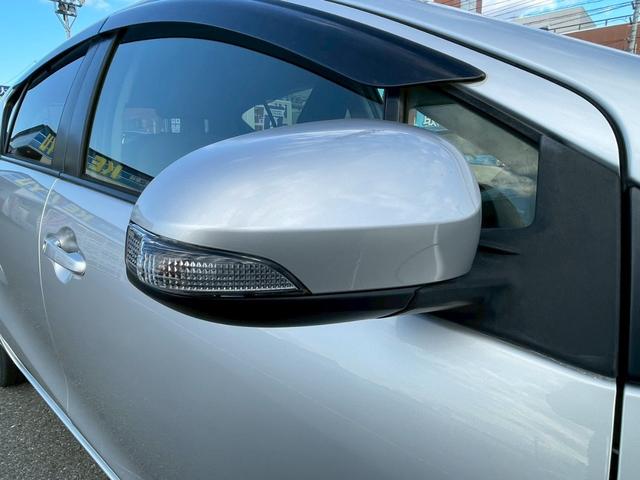 アクア G 禁煙車 純正地デジナビ Bluetoothオーディオ CD再生 AUX接続 LEDヘッドライト オートライト オートエアコン シートヒーター ETC スマートキー&プッシュスタート 取説&保証書(23枚目)