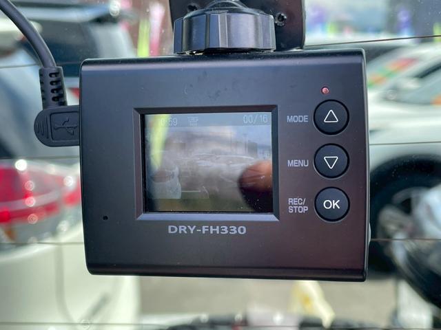 ジムニーシエラ JC【4WD】【当社買取直販1オーナー禁煙車】 パイオニア7インチフルセグナビ バックカメラ&Bluetooth&CD再生 LEDヘッドライト フォグランプ 前後ドラレコ 前列シートヒーター スマートキー&プッシュスタート(12枚目)