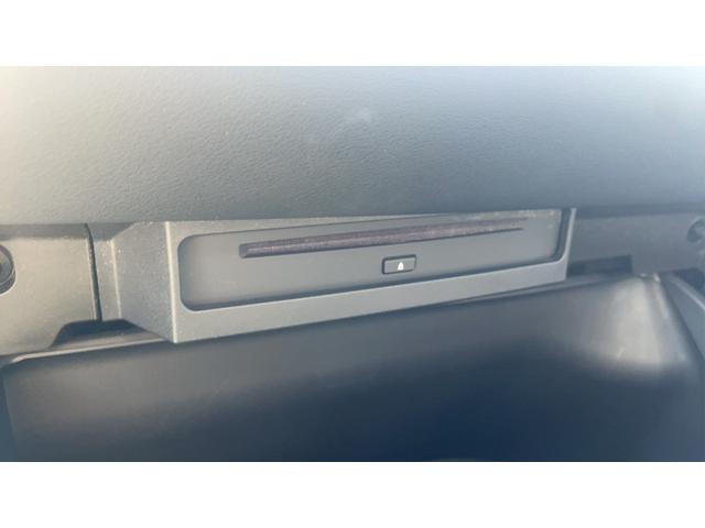 ヴォクシー Ｓ－Ｚ【４ＷＤ】【後期型】【フリップダウンモニター】　【寒冷地仕様】　両側電動スライドドア　純正ディスプレイオーディオ　バックカメラ＆Ｂｌｕｅｔｏｏｔｈ＆ＣＤ／ＤＶＤ再生　ＨＤＭＩ　ＬＥＤライト　シートヒーター　ＥＴＣ２．０（23枚目）