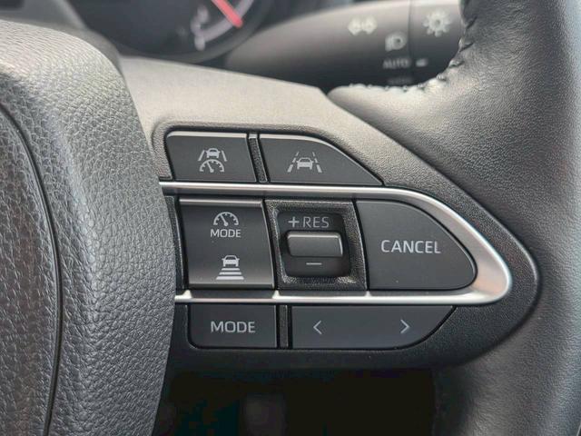 ヴォクシー Ｓ－Ｚ【４ＷＤ】【後期型】【フリップダウンモニター】　【寒冷地仕様】　両側電動スライドドア　純正ディスプレイオーディオ　バックカメラ＆Ｂｌｕｅｔｏｏｔｈ＆ＣＤ／ＤＶＤ再生　ＨＤＭＩ　ＬＥＤライト　シートヒーター　ＥＴＣ２．０（25枚目）