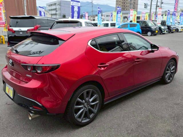 ＭＡＺＤＡ３ファストバック １５Ｓツーリング【当社下取直販マニュアル車】　【純正フルセグナビ】【全方位カメラ】【バックカメラ＆Ｂｌｕｅｔｏｏｔｈ＆ＣＤ／ＤＶＤ再生】　追従クルコン　コーナーセンサー　ＬＥＤヘッドライト　ドラレコ　ビルトインＥＴＣ　取説＆保証書（3枚目）