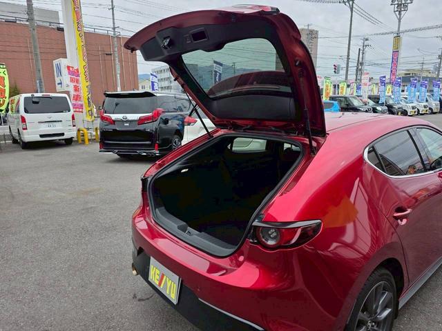 ＭＡＺＤＡ３ファストバック １５Ｓツーリング【当社下取直販マニュアル車】　【純正フルセグナビ】【全方位カメラ】【バックカメラ＆Ｂｌｕｅｔｏｏｔｈ＆ＣＤ／ＤＶＤ再生】　追従クルコン　コーナーセンサー　ＬＥＤヘッドライト　ドラレコ　ビルトインＥＴＣ　取説＆保証書（44枚目）