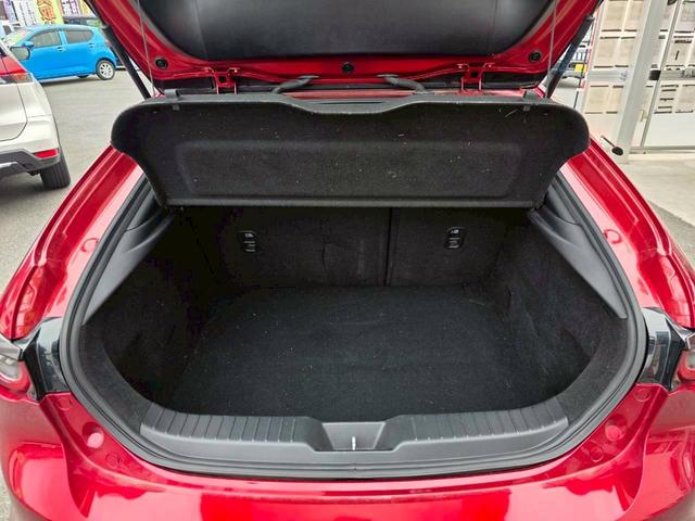 ＭＡＺＤＡ３ファストバック １５Ｓツーリング【当社下取直販マニュアル車】　【純正フルセグナビ】【全方位カメラ】【バックカメラ＆Ｂｌｕｅｔｏｏｔｈ＆ＣＤ／ＤＶＤ再生】　追従クルコン　コーナーセンサー　ＬＥＤヘッドライト　ドラレコ　ビルトインＥＴＣ　取説＆保証書（46枚目）