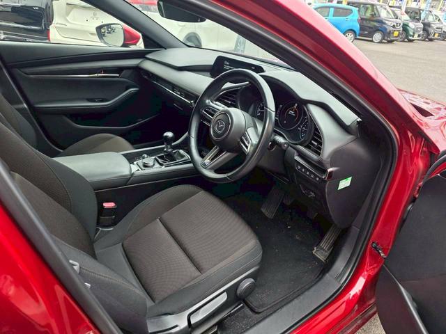 ＭＡＺＤＡ３ファストバック １５Ｓツーリング【当社下取直販マニュアル車】　【純正フルセグナビ】【全方位カメラ】【バックカメラ＆Ｂｌｕｅｔｏｏｔｈ＆ＣＤ／ＤＶＤ再生】　追従クルコン　コーナーセンサー　ＬＥＤヘッドライト　ドラレコ　ビルトインＥＴＣ　取説＆保証書（49枚目）