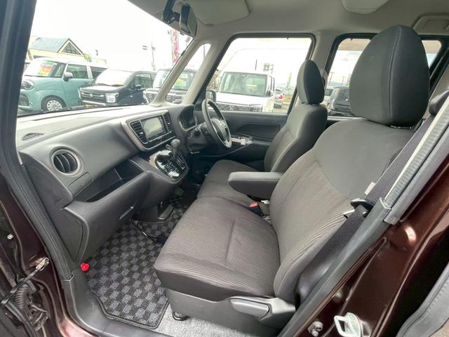 自社の陸運局認証工場を併設！国家資格を持った整備士による整備。ステレオ、エアコン等の走行に関係のない所も不具合箇所があれば修理してご納車致します。