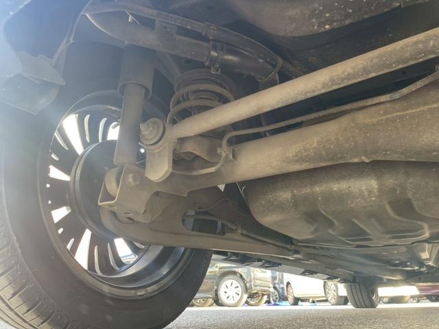 スペーシアカスタム ハイブリッドXS 4WD 両側電動スライドドア エンジンスターター 2列目サーキュレーター ハーフレザーシートヒーター 衝突軽減&車線逸脱警告 コーナーセンサー LEDヘッドライト&フォグライト スマートキースペアキー(7枚目)