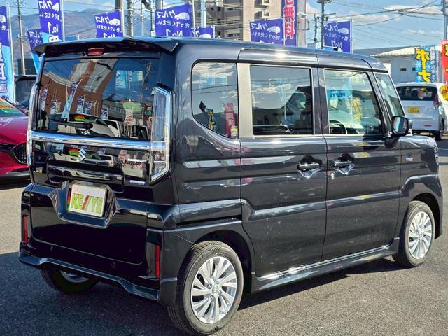 スペーシアカスタム ハイブリッドGS 4WD 届出済未使用車/新品ナビ取付/片側自動スライドドア/衝突軽減/追従クルコン/レーンキープ/コーナーセンサー/LEDライト/フォグ/ヘッドライトレベライザー/シートヒーター/スペアキー有/保証書・取説有(3枚目)