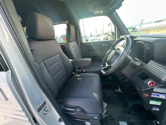 Ｎ－ＶＡＮ＋スタイル ファン・ターボ【オートマ４ＷＤ禁煙車】　【８型ナビ／フルセグ／ＢＴ接続／バックカメラ】【追従クルーズコントロール】【コーナーセンサー】【オートＬＥＤ／フォグ】【スマートキー／プッシュスタート】【スペアキー】【横滑り防止】【ＥＴＣ】（45枚目）