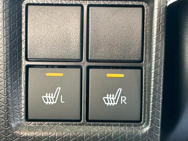 タント ファンクロスターボ　届出済未使用車　新品ナビ取付　両側電動スライドドア　バックカメラ　Ｂｌｕｅｔｏｏｔｈ　ルーフレール　衝突軽減　クルコン　クリアランスソナー　レーンアシスト　アイドリングストップ　シートヒーター　ＥＴＣ（8枚目）