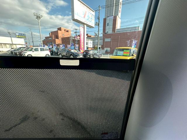 タント ファンクロスターボ　届出済未使用車　新品ナビ取付　両側電動スライドドア　バックカメラ　Ｂｌｕｅｔｏｏｔｈ　ルーフレール　衝突軽減　クルコン　クリアランスソナー　レーンアシスト　アイドリングストップ　シートヒーター　ＥＴＣ（21枚目）