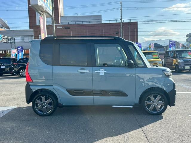 タント ファンクロスターボ　届出済未使用車　新品ナビ取付　両側電動スライドドア　バックカメラ　Ｂｌｕｅｔｏｏｔｈ　ルーフレール　衝突軽減　クルコン　クリアランスソナー　レーンアシスト　アイドリングストップ　シートヒーター　ＥＴＣ（32枚目）